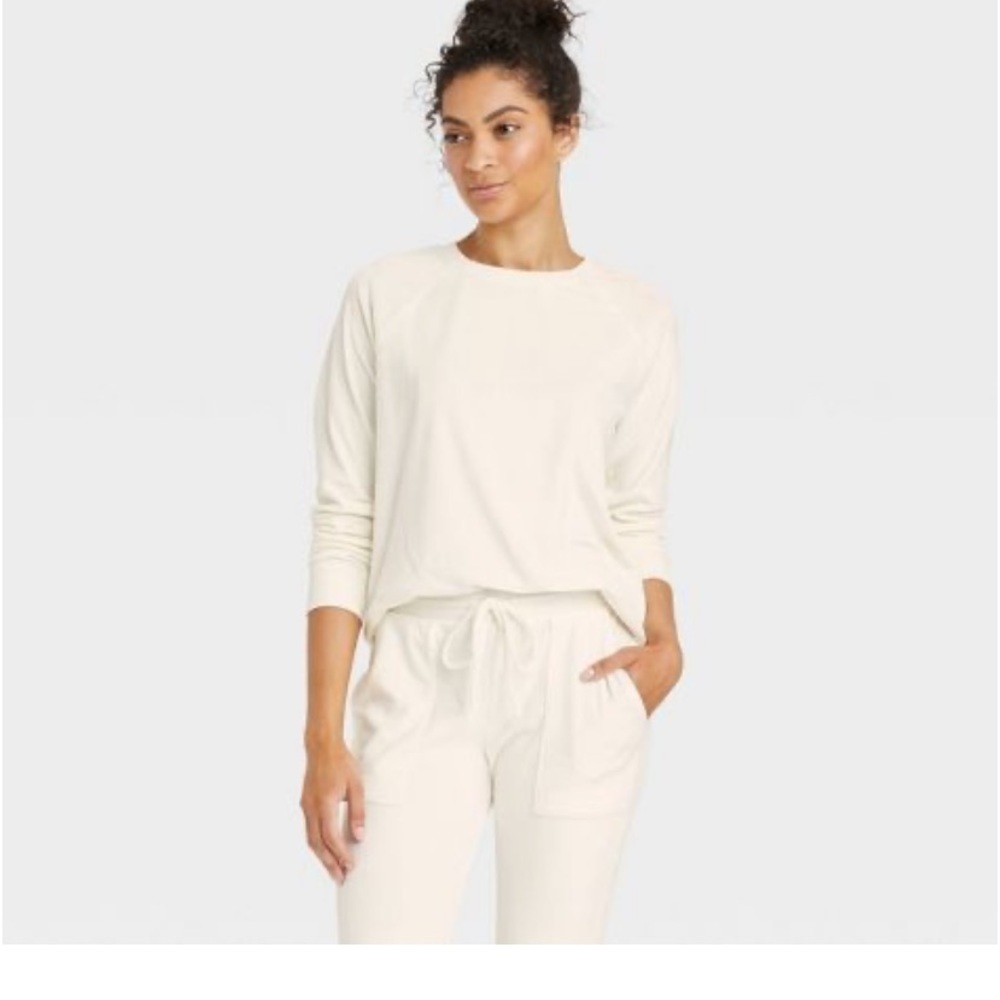 Women's Cozy Fleece Lounge Sweatshirt - Stars Above